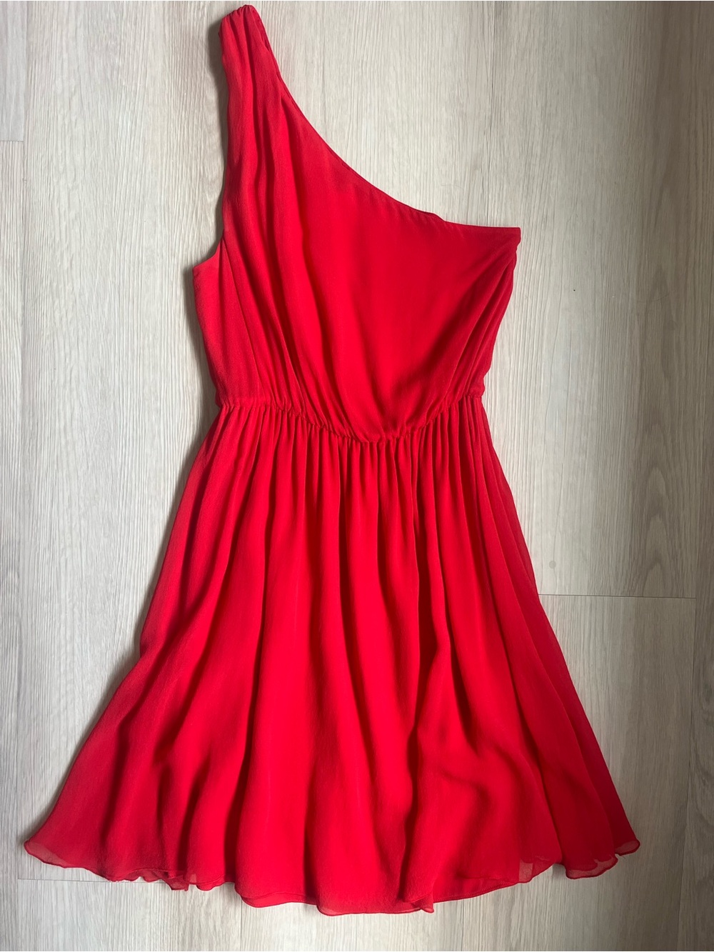 Alice + Olivia Vibrant Red One-Shoulder Cocktail Dress